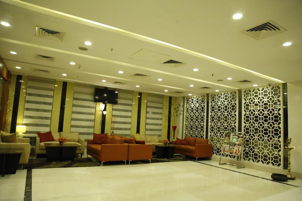 Siesta Hitech Hotel Hyderabad Eksteriør billede